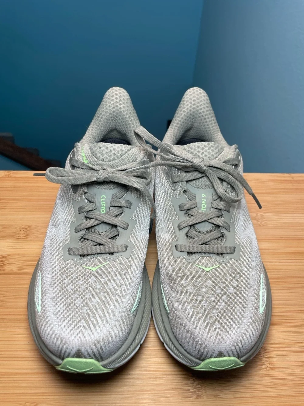 Hoka Clifton 9 Womens Sz 7B Running Walking Shoes Sneakers Gray Mint Green Nice